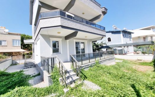 Brand New Detached Villa 300m to Beach