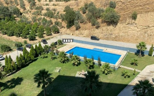 AFFORDABLE HOLIDAY HOME …Key Ready Investment City Centre Apartment in Aydin