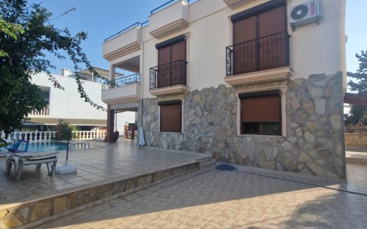 Stunning Detached Villa  – Close to Sea-front