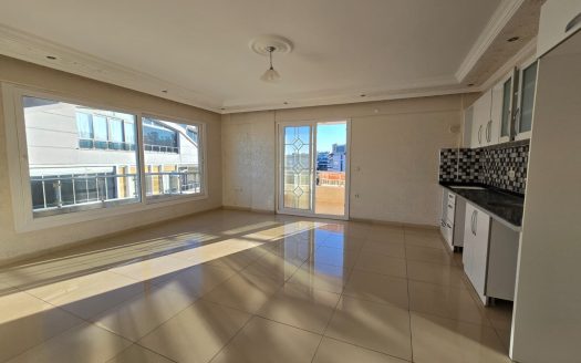 Bargain 2-bedroom apartment in a great location in Didim